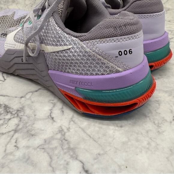 Nike Metcon, Gray and Purple Athletic Shoes with Breathable Mesh. Size 10 - Picture 3 of 10